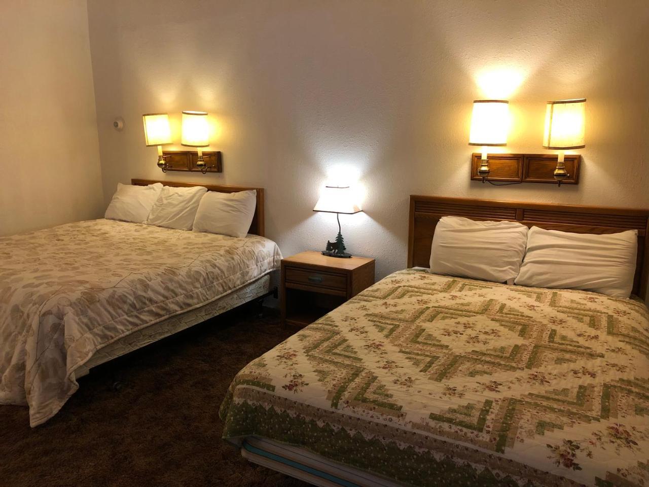 The Golden Bear Motel Tok Esterno foto